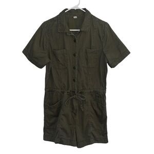 Old Navy Women’s M Army Olive Green Shorts Romper * Super cute *
